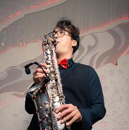 Man with saxophone